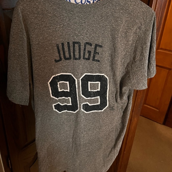 Aaron Judge Yankees “away” majestic t-shirt - Picture 2 of 4